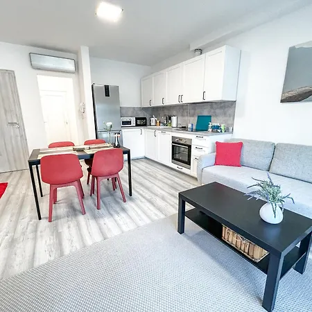Komfort Bursport Bt. Haz Holiday home Balatonfenyves